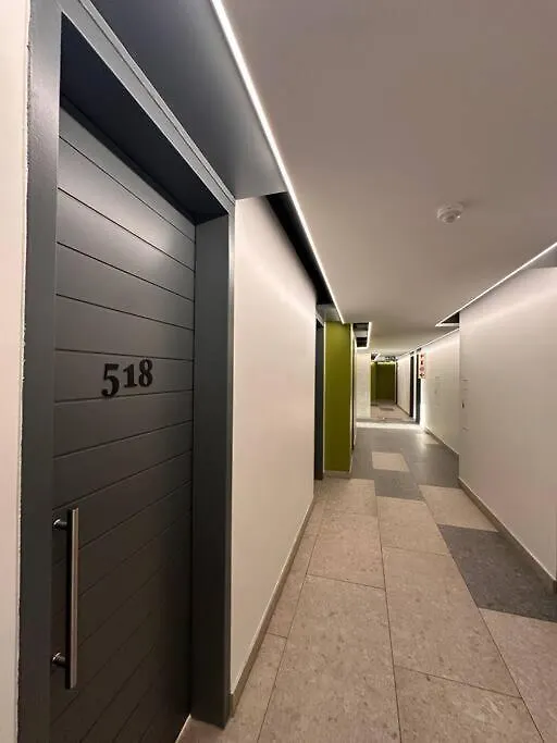 The Barracks Studio 518 - Inner City Sanctuary Cape Town South Africa